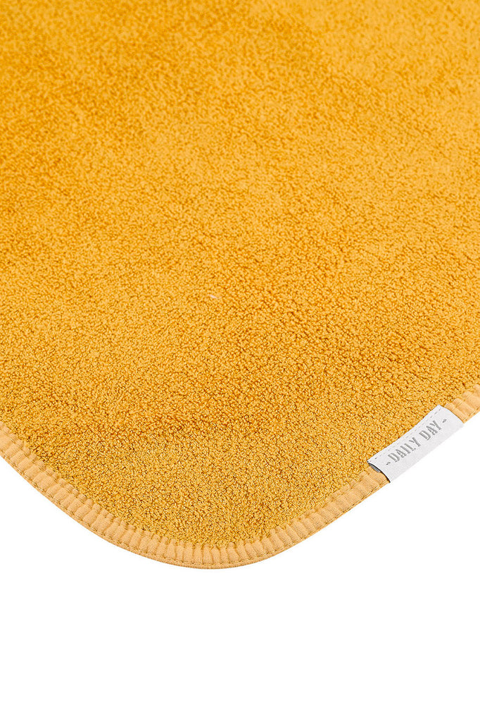 daily_day_bath_towel_sunshine_yellow