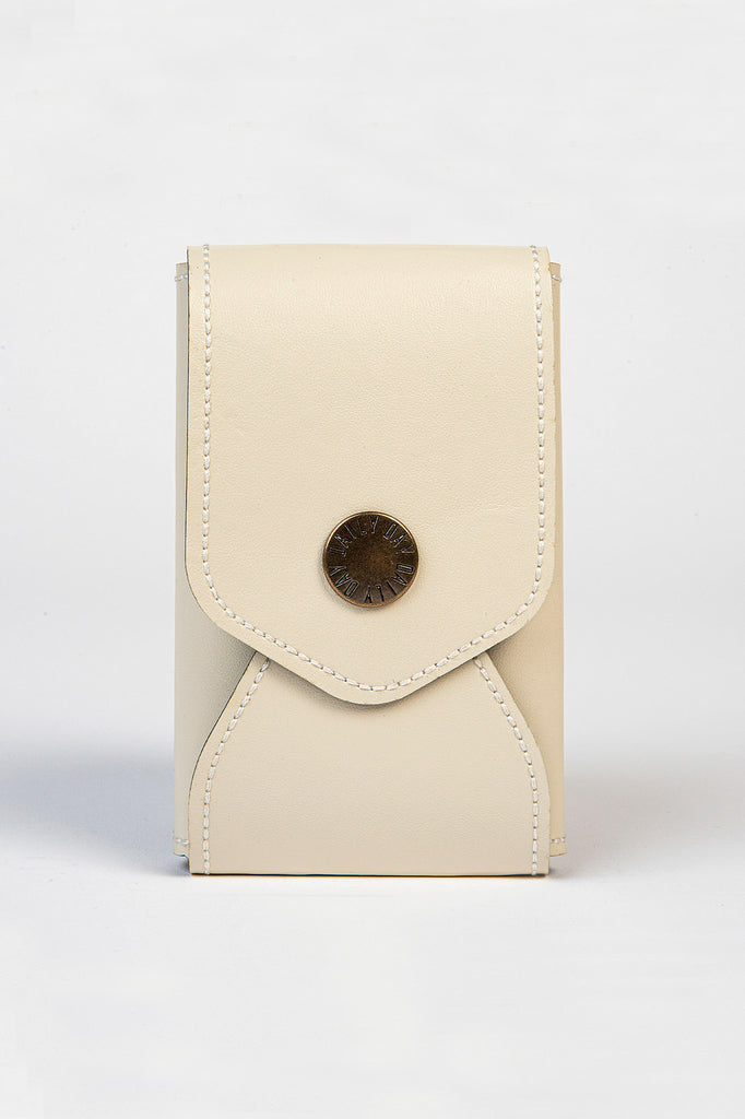 daily_day_envelope_card_holder_everyday_white