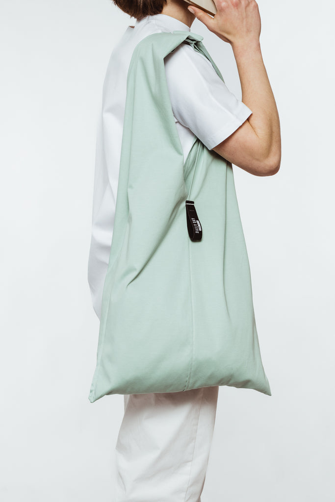 daily_day_one_strip_tote_bag_mint_green